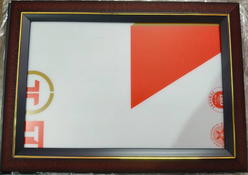8'' x 12'' Photo Frame Design-09